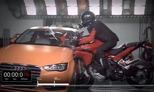 2015 Ducati Multistrada D|air versus Audi A3 Crash Test