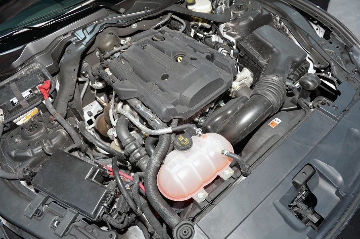 2015 Ford Mustang EcoBoost engine