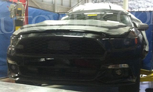 2015 Ford Mustang Front End Revealed by Spyshots