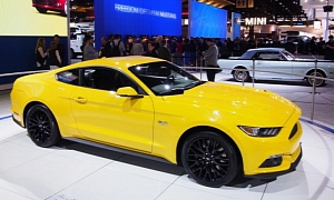 2015 Ford Mustang Named Best All-New Production Vehicle at Chicago Auto Show