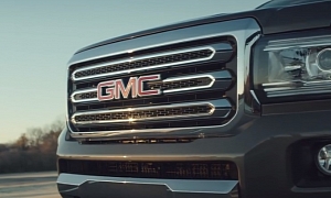 2015 GMC Canyon Blends Innovation and Efficiency