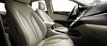 2015 Lincoln MKC Introduces Bridge of Weir Deepsoft Leather
