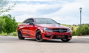 2015 Mercedes-AMG C 63 “Edition 507” Sports Low Mileage and “Shocking” Paint Job