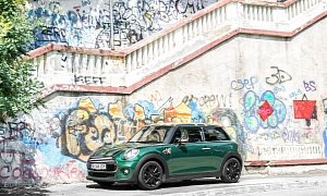 2015 MINI Cooper HD Wallpapers: British Racing Green Goes Well with the Union Jack Flag