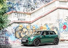 2015 MINI Cooper HD Wallpapers: British Racing Green Goes Well with the Union Jack Flag