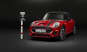 2015 MINI JCW Hardtop Officially Unveiled: Will Show Up at Detroit