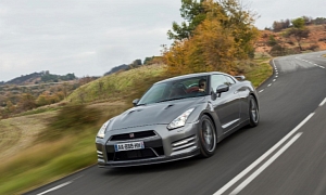 2015 Nissan GT-R Nismo to Set 0-60 MPH Record
