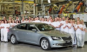 2015 Skoda Superb Production Starts, Combi to Follow This Fall
