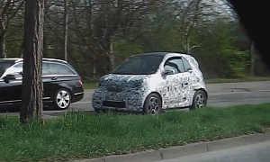2015 smart fortwo Caught Running About in Germany