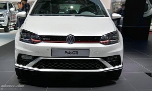 2015 Volkswagen Polo GTI Powers Up in Time for Paris <span>· Live Photos</span>