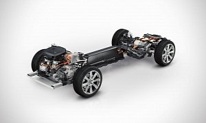 2015 Volvo XC90 T8 Twin Engine Plug-In Hybrid Variant Announced