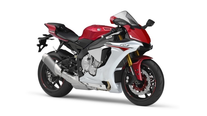 2015 Yamaha YZF-R1 in rapid red