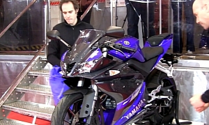 2015 Yamaha YZF-R125 Unveiled in England