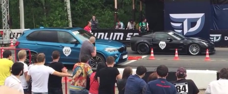 BMW X5 M vs Corvette ZR1 drag race