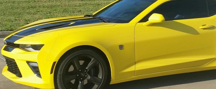 2016 Camaro SS Gets Bumblebee Visual Treatment