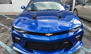 2016 Chevrolet Camaro Ground Effects Kit Looks Sleek on Hyper Blue SS
