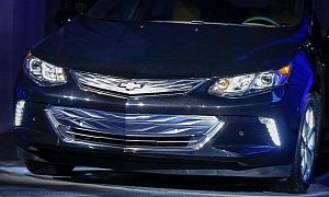 2016 Chevrolet Volt Previewed at CES, Front Looks Like a Dog’s Breakfast