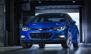 2016 Chevy Cruze Sedan Starts at $17,495, Undercuts the Civic by Two Grand