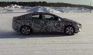 2016 Chevy Volt Drives On Snow and Ice
