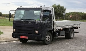 2016 Hyundai Mighty LCV Truck Spied