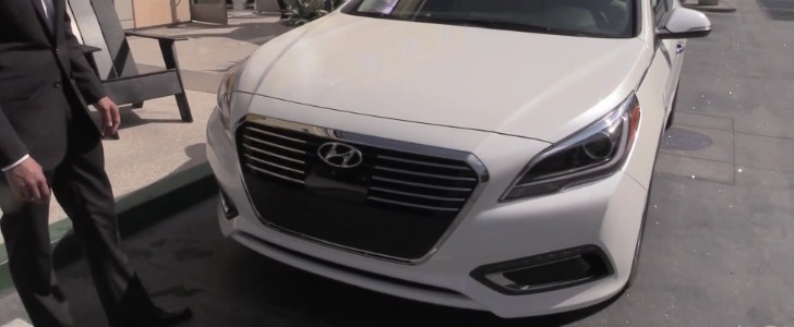 2016 Hyundai Sonata Plug-in Hybrid Gets Walkaround Video with Product Manager