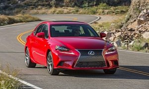 2016 Lexus IS Revealed Looking Exactly the Same but with Two New Engines