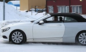 2016 Mercedes-Benz S-Class Cabriolet Soft Top Spied Up Close, Aircap Deflector Included