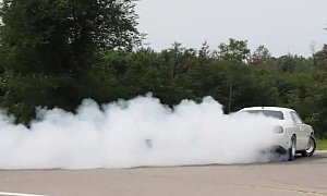2016 Mopar Dodge Challenger Drag Pak Goes Sideways during 1st Burnout, Almost Spins