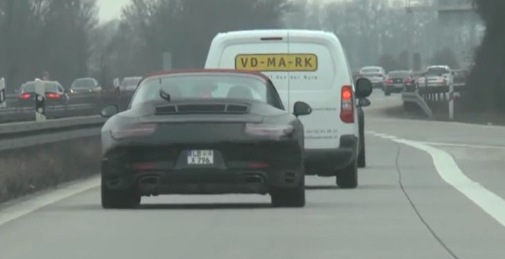 2016 Porsche 911 Cabriolet Facelift Spied on German Autobahn