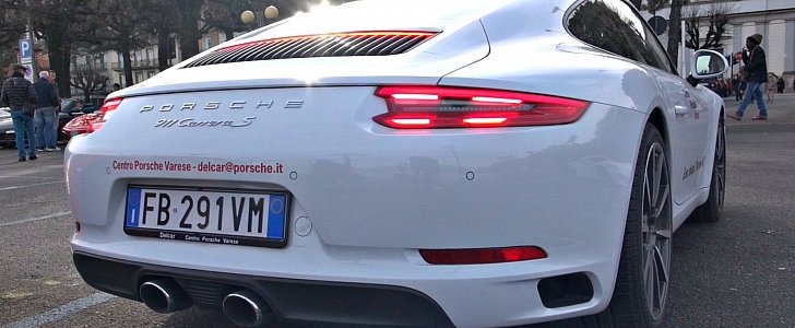 2016 Porsche 911 Carrera S Exhaust