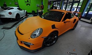 2016 Porsche 911 GT3 RS Gets Retro Look with Racing Orange Matt Wrap