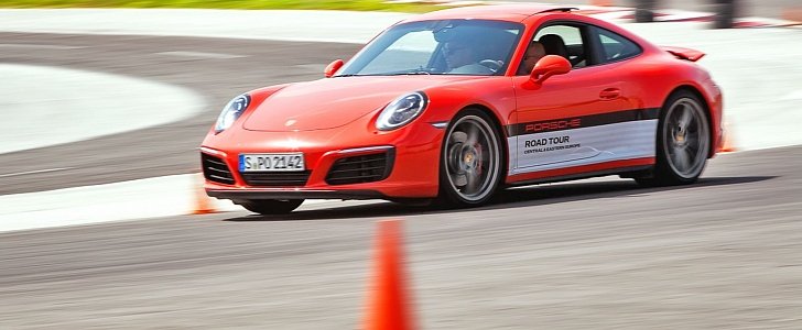 2016 Porsche 911 Carrera 4S track stint