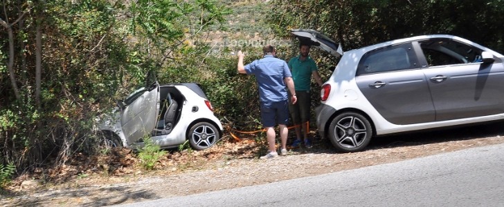 2016 Smart ForTwo Cabrio crashed