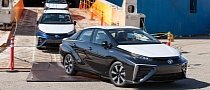 2016 Toyota Mirai Fuel Cell EV Arrives in the US, Clients Can Request Their Mirai in One Week
