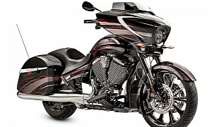 2016 Victory Magnum X-1 Introduces Audio Bling