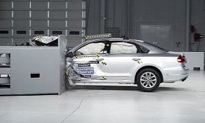 2016 Volkswagen Passat Gets IIHS Top Safety Pick Plus Rating