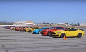2017 Acura NSX Behind GT-R, 911 Beats Viper ACR in World's Greatest Drag Race 6