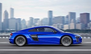 2017 Audi R8 Pricing Released, Drifting on Beach and Golf Course Ensues