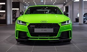 2017 Audi TT RS in Lime Green Looks Like a Tiny Exotic Car