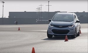 2017 Chevrolet Bolt Goes Autocrossing Against Volkswagen's Golf GTI