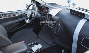 2017 Chrysler Town & Country Spied Inside and Out