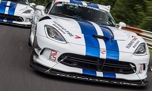 2017 Dodge Viper GTS-R Sets 7:03.4 Nurburgring Time in Practice, Show Must Go On