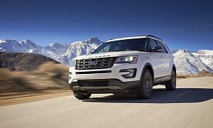 2017 Ford Explorer XLT Sport Appearance Package Revealed Ahead of Chicago Debut