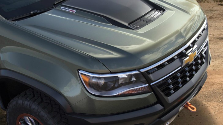 Chevrolet Colorado ZR2 Concept pickup truck with the 2.8 Duramax Diesel engine