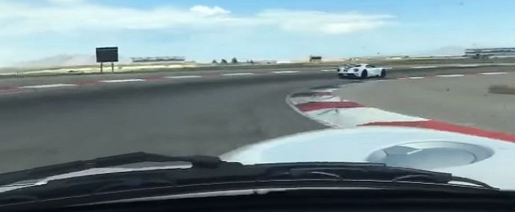 2017 Ford GT Gets Chased by Tuned 2005 Ford GT on Track