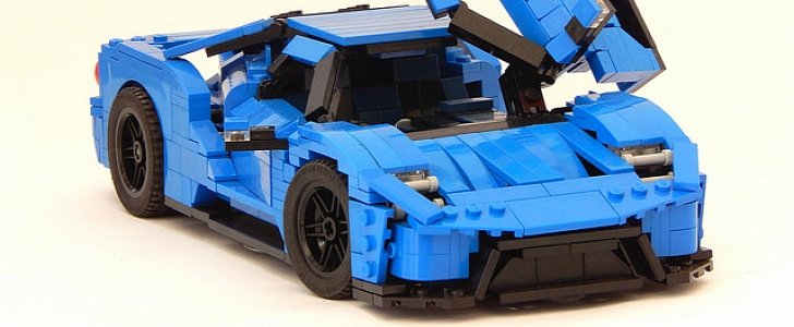 2017 Ford GT LEGO Car