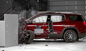 2017 GMC Acadia Crashes Its Way to Earn Top Safety Pick Rating
