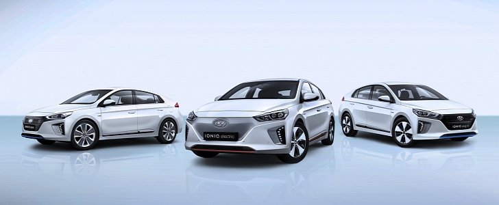 2017 Hyundai Ioniq model lineup