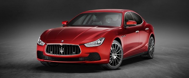 2017 Maserati Ghibli with Sport package