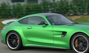2017 Mercedes-AMG GT R Shows Up on the Street with Hilarious Camouflaged Wing